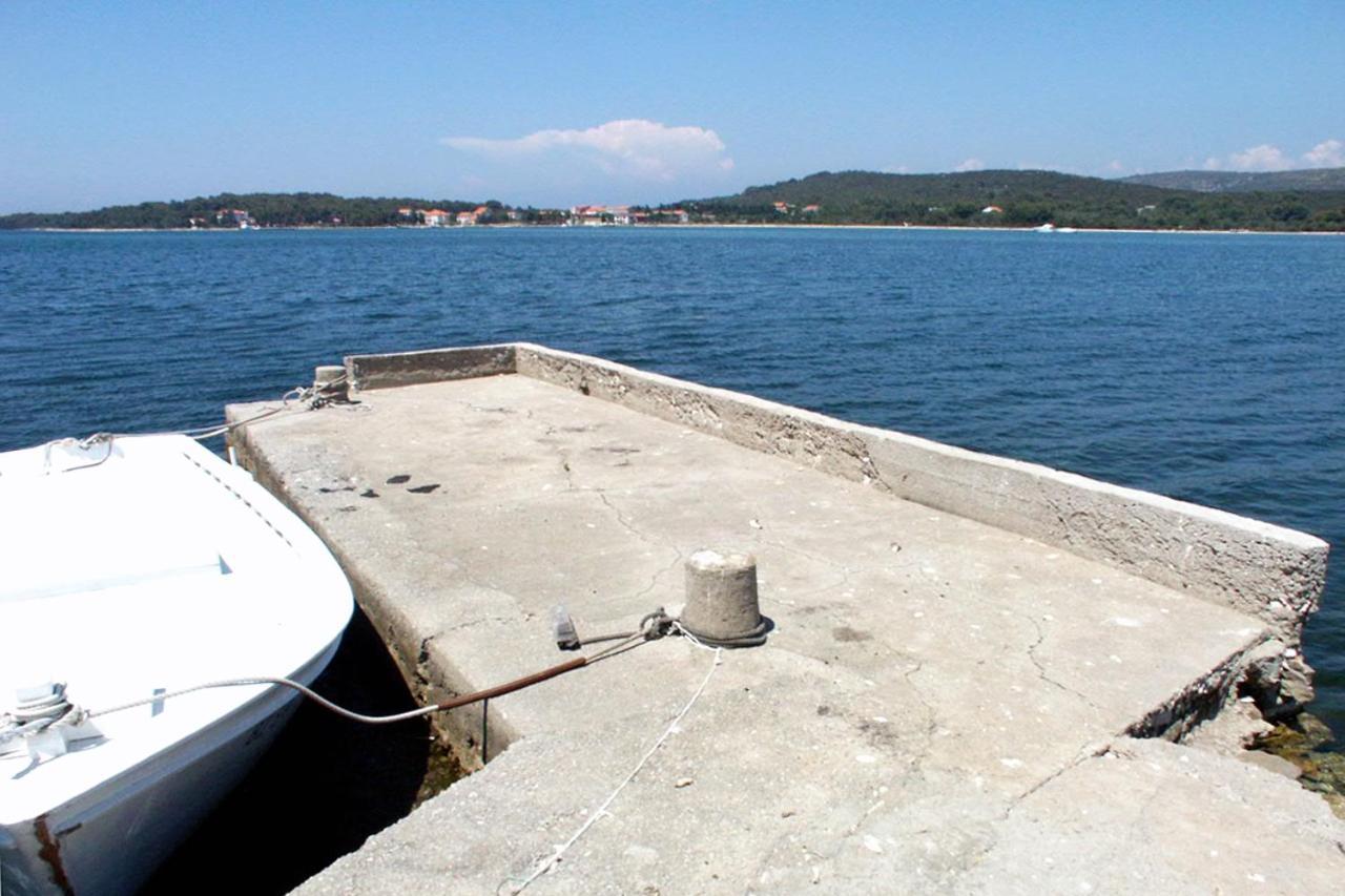 Apartments By The Sea Veli Rat, Dugi Otok - 436 외부 사진